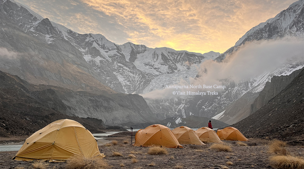 Base Camp Trek with the Best Companies