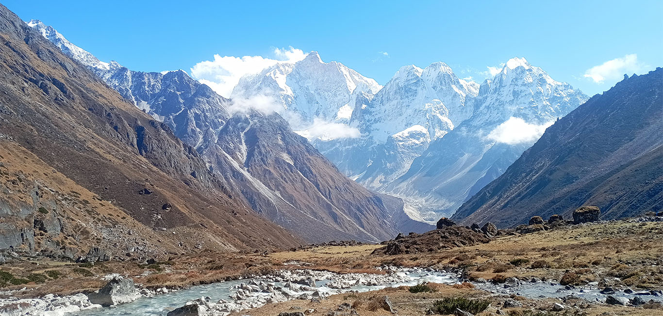 Kanchenjunga Circuit Trek: Where Nepal, Tibet & India Meet