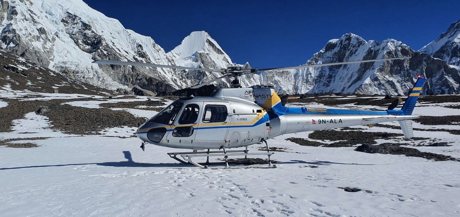  Everest Base Camp Helicopter Tour 