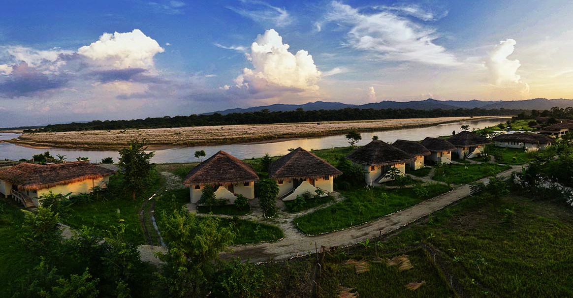 Chitwan National Park 4N 5D Luxury Tour