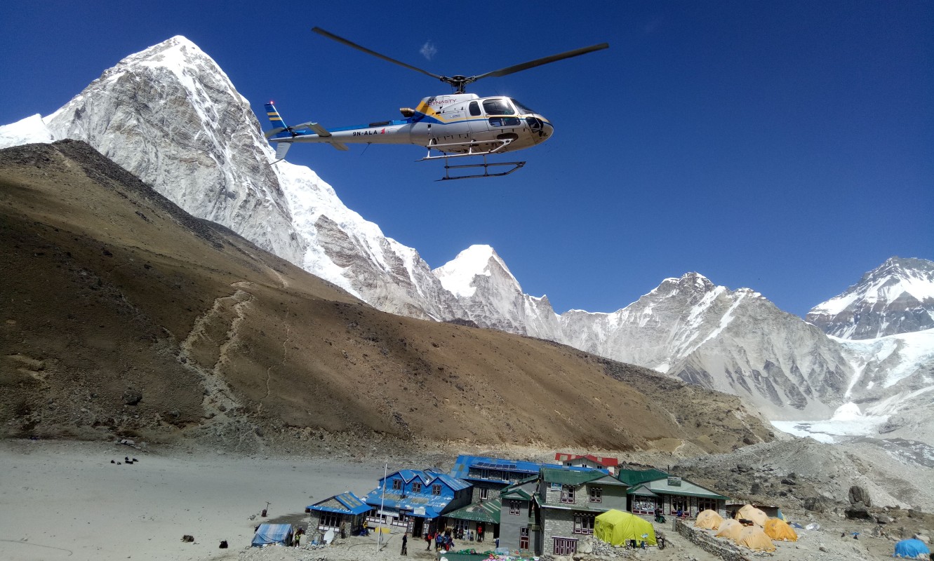  Everest Base Camp Trek Heli Ride Back 