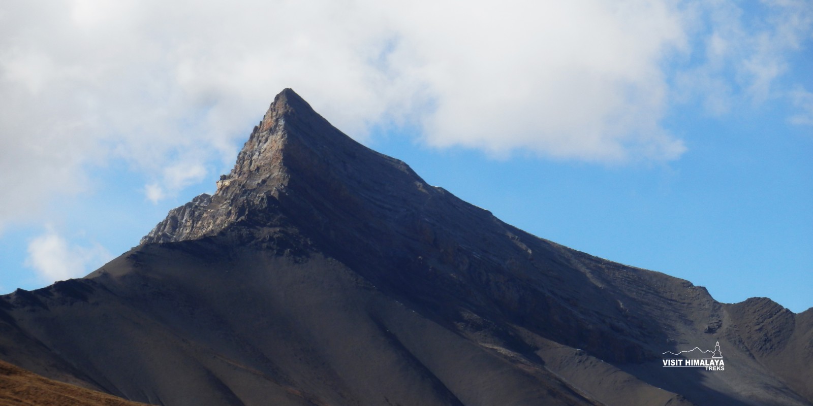  Jhyarko Dingla Peak from Numula BC 