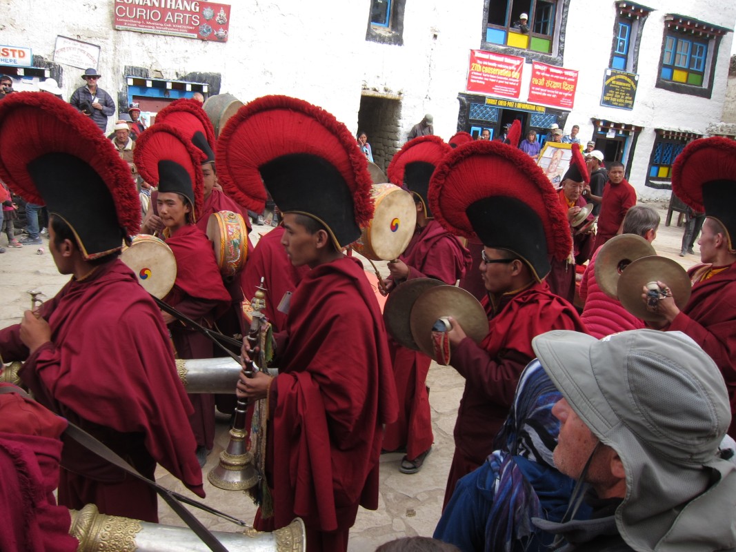  Monks are chanting During Tiji Festival 