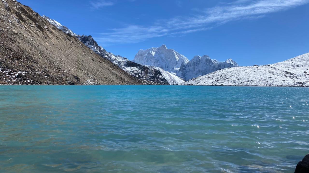  Nupchu Lake from Khmbachen 