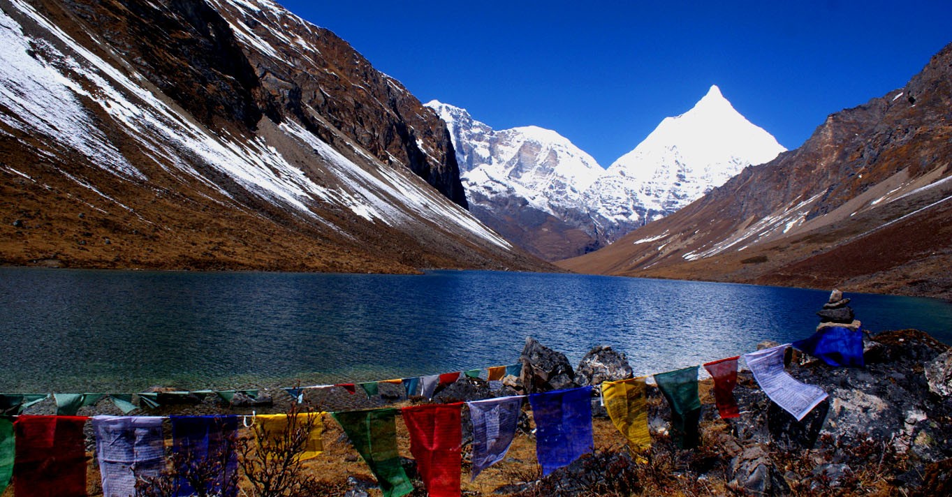 Bhutan Jomolhari Trek