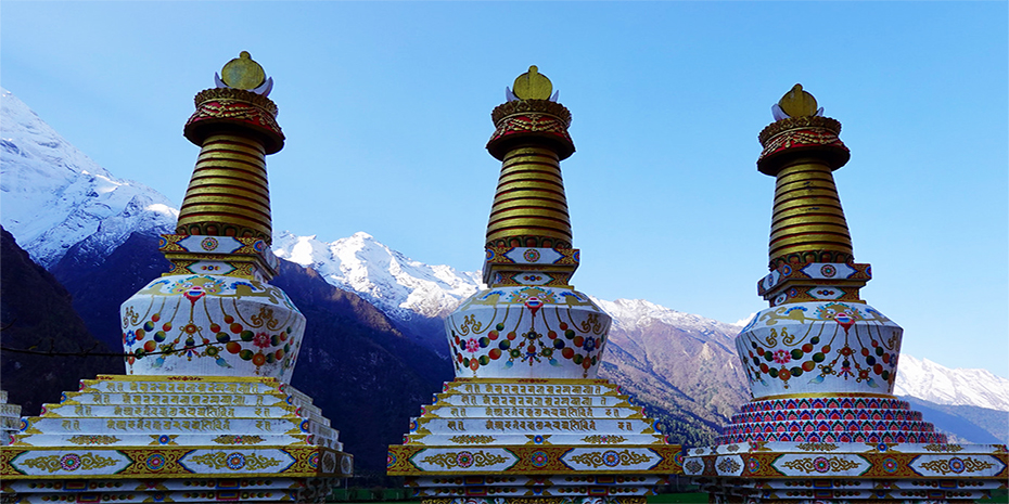 Manaslu Tsum Valley Trek 25 Days