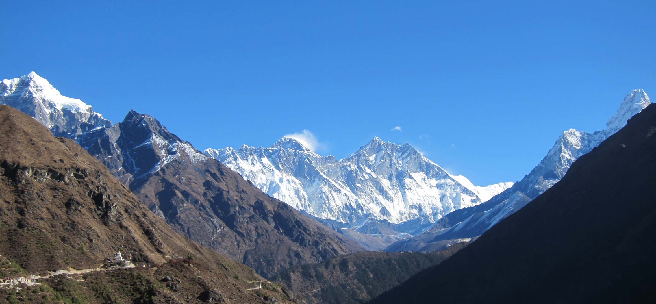 Everest and Amadablam View from top of Nemche Bazaar