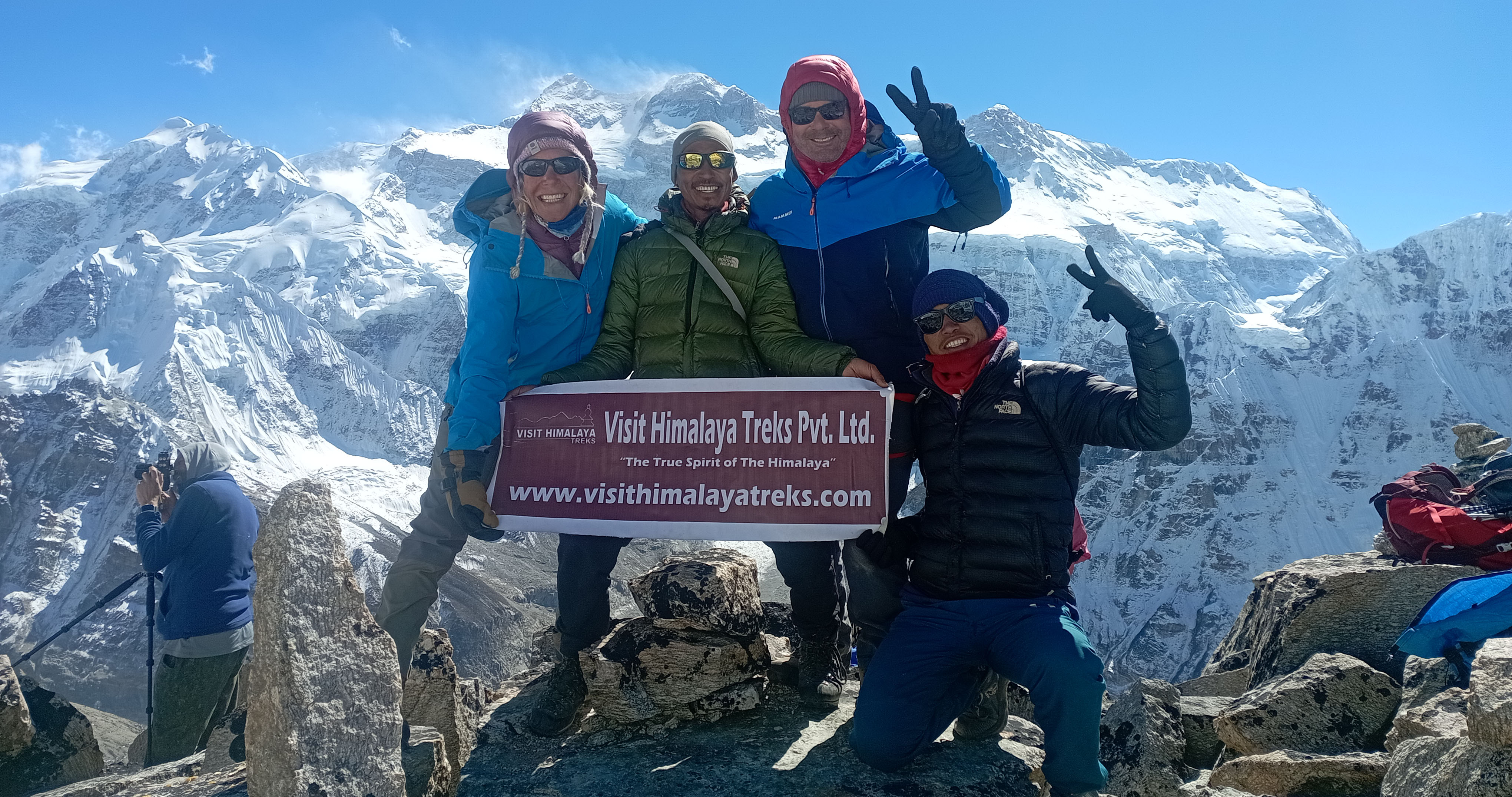 Kanchenjunga Trekking In Nepal 