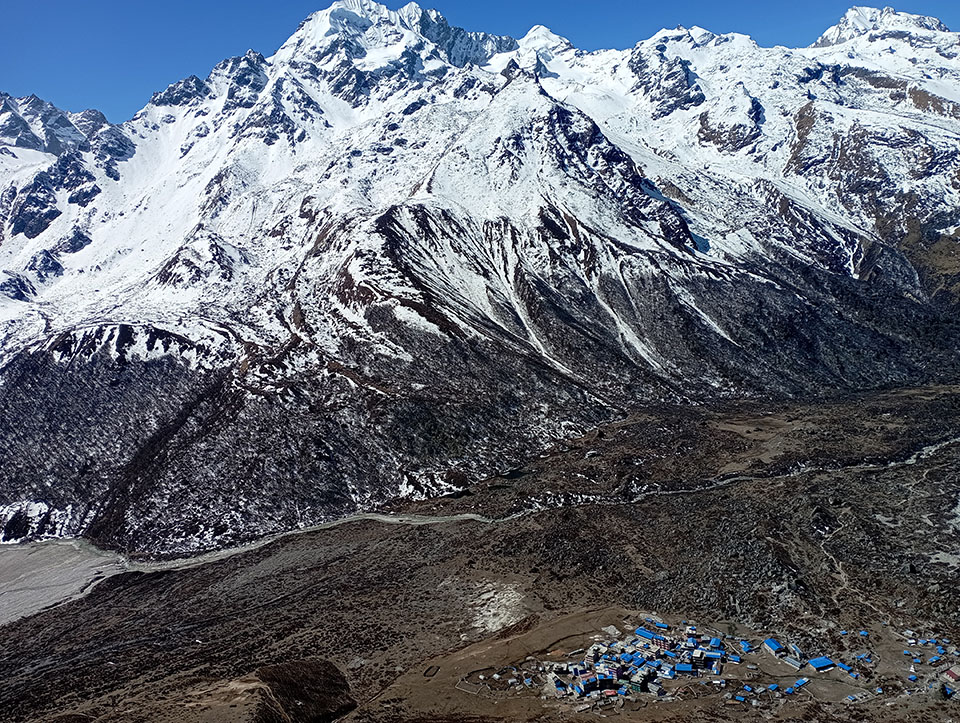 Bird's-eye views of Kyanjin Gompa Valley from the Kyanjin Ri viewpoint.