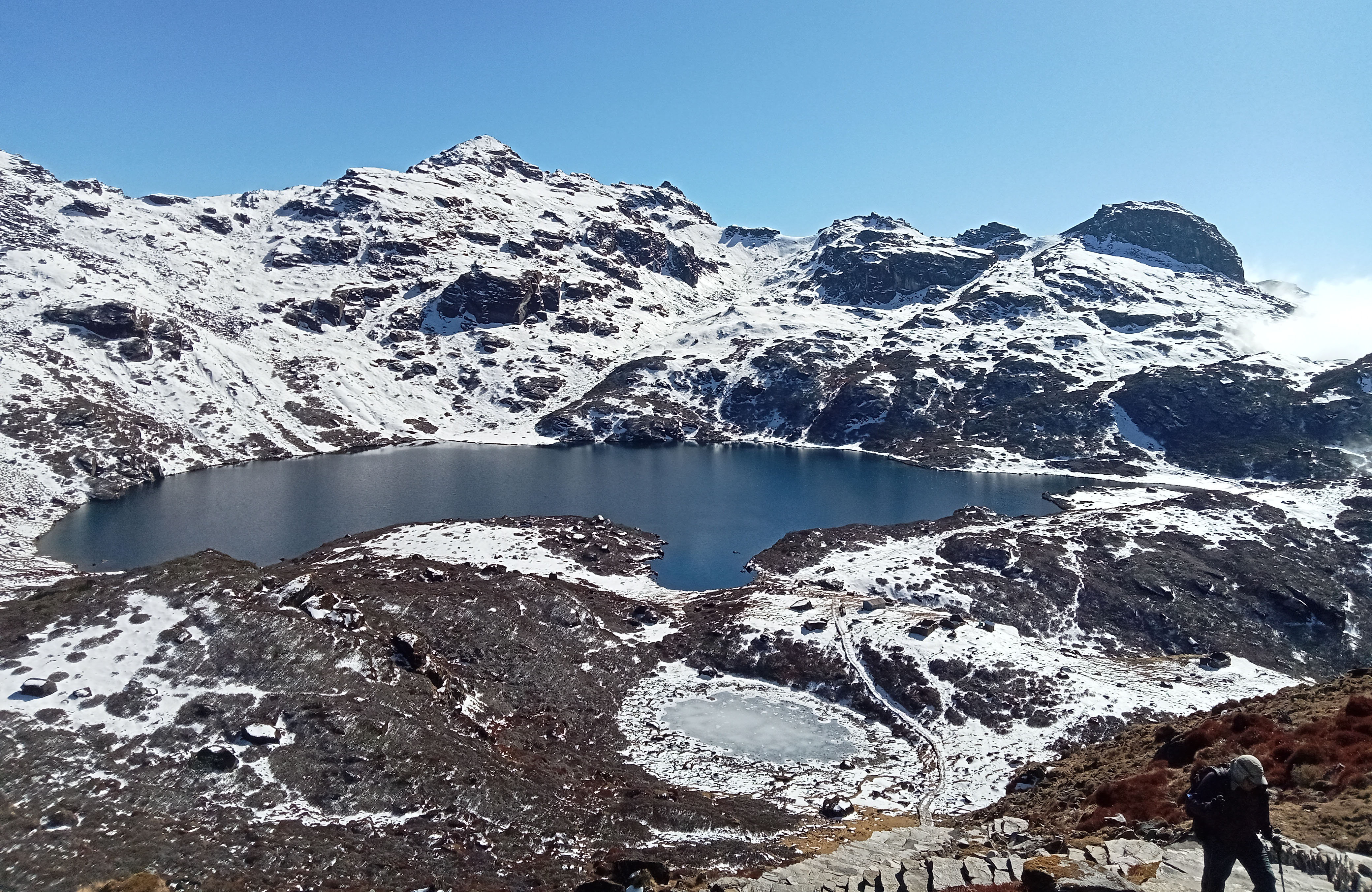 Kalo Pokhari en route to Makalu Base Camp Trek 