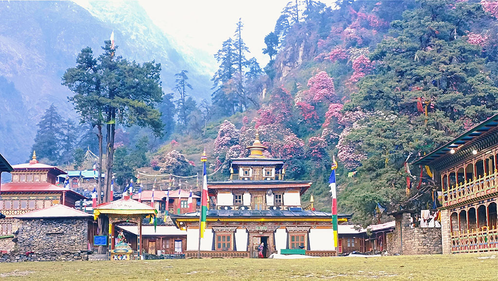 Serang Buddhist Monastery en route to Manaslu Circuit Trek