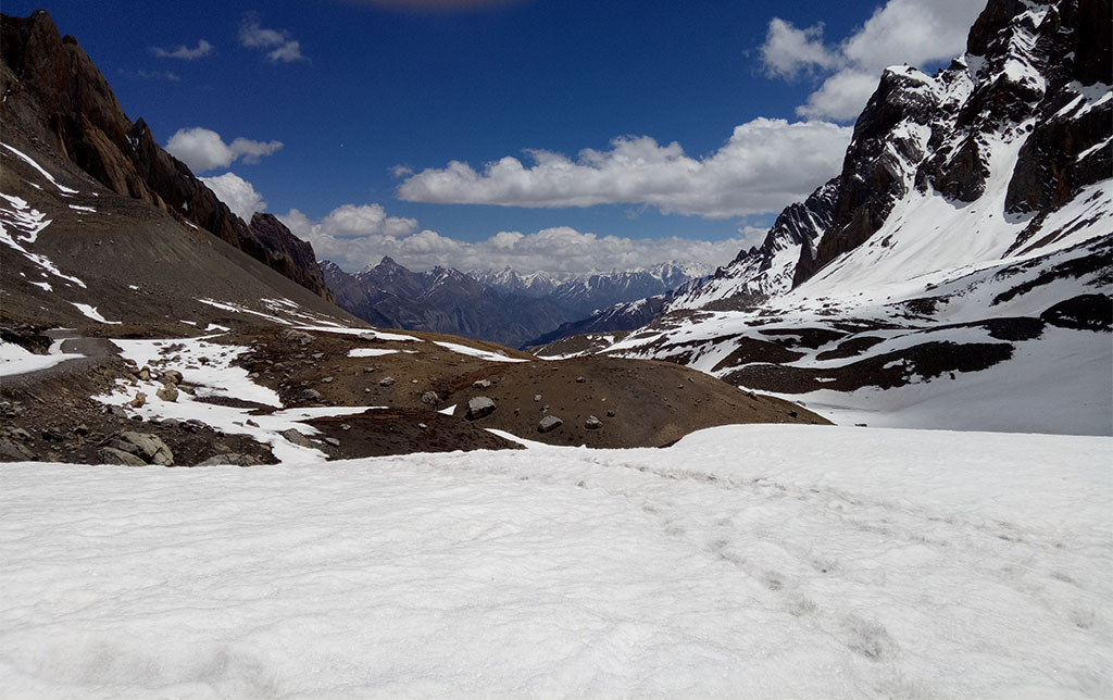 Nepal and Tibet Border Manaslu Circuit Trek Route