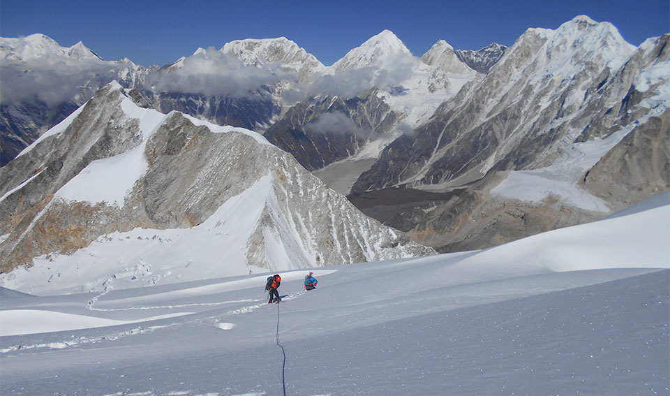 Larkya Peak Climbing Trip In Nepal